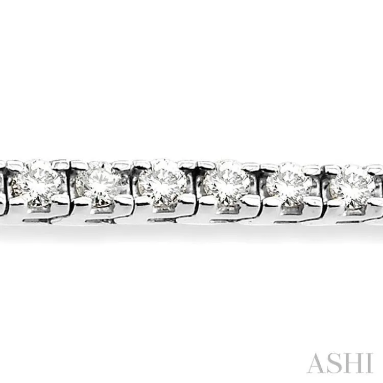 3 Ctw Square Shape Round Cut Diamond Tennis Bracelet in 14K White gold