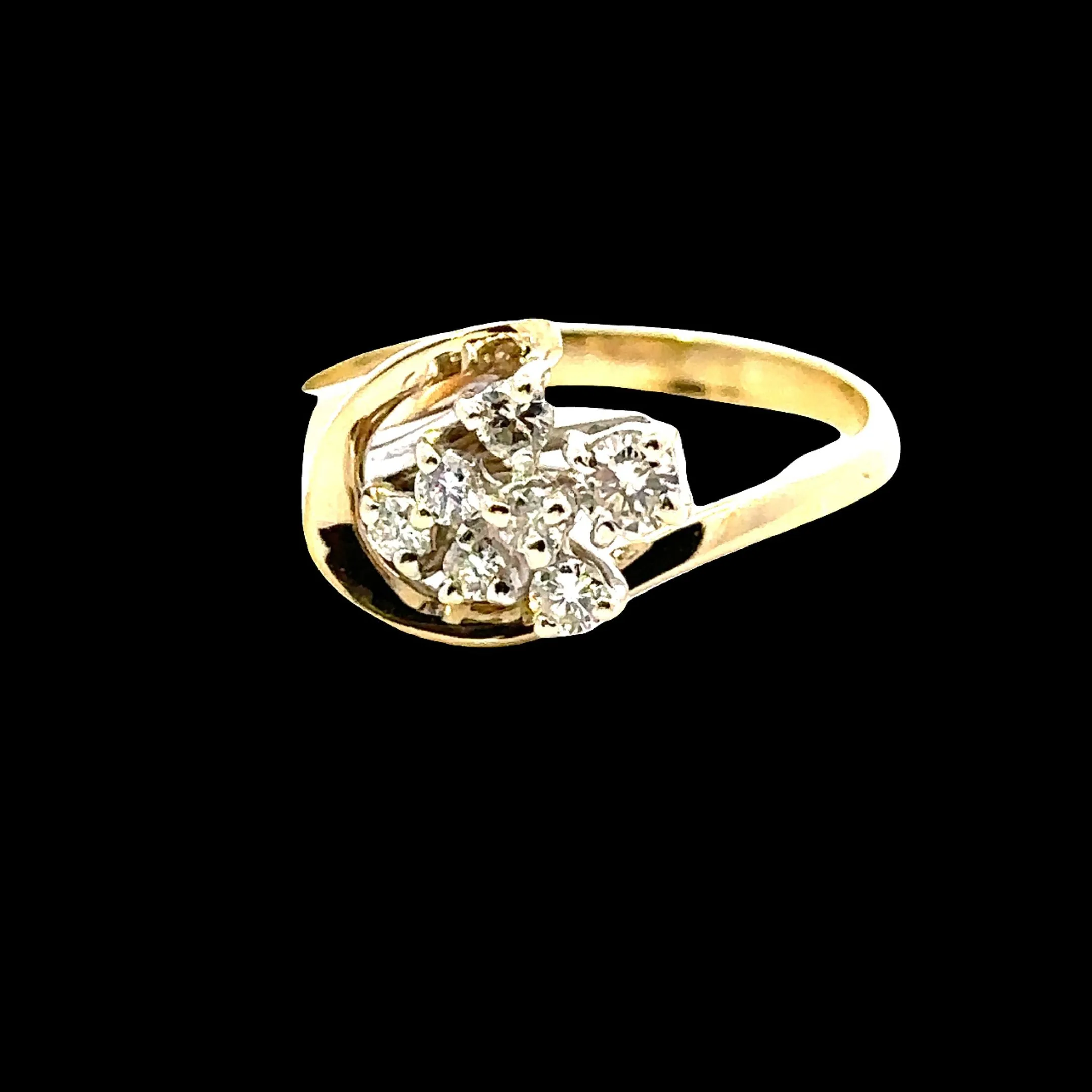 9ct Yellow & White Gold 7 stone Diamond Ring