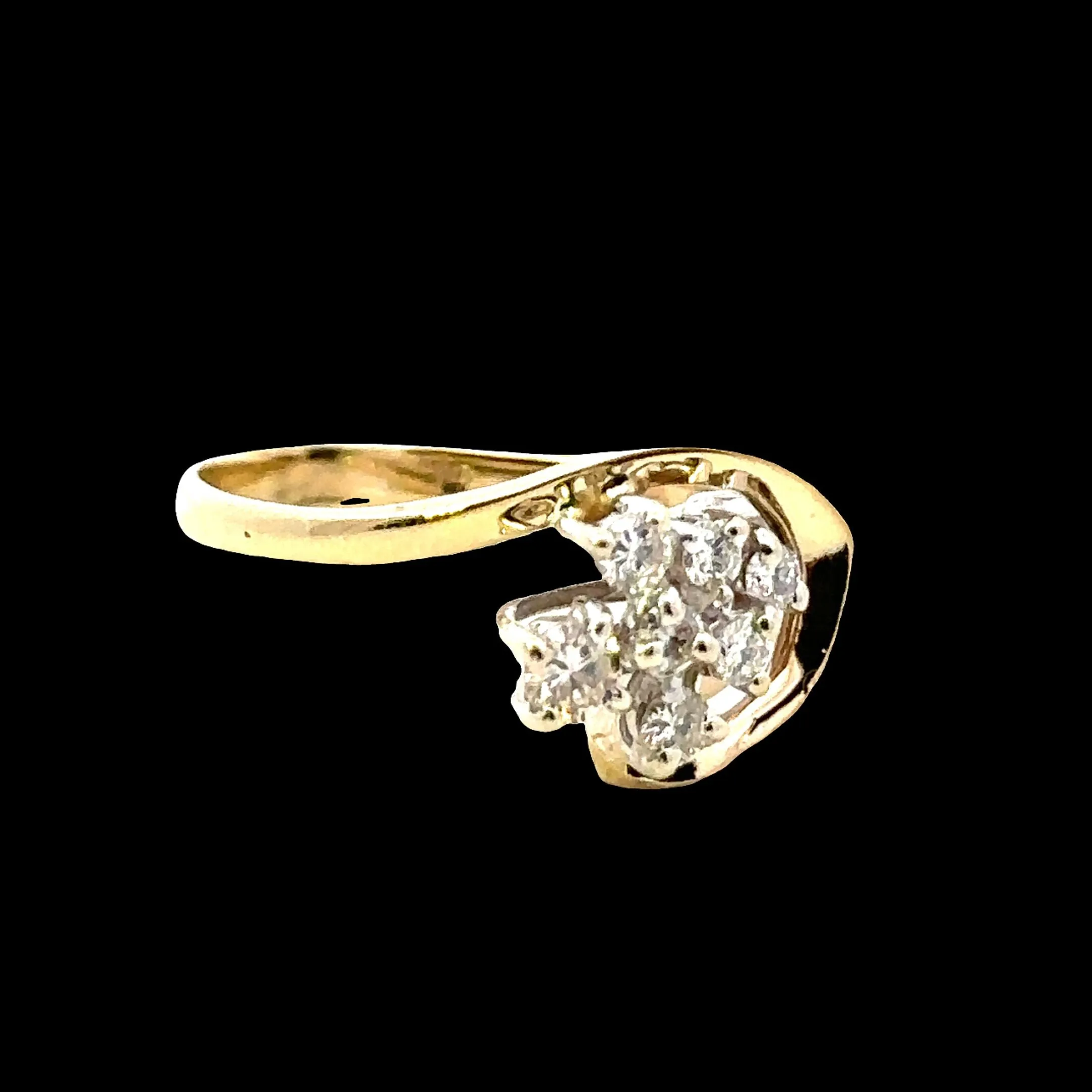 9ct Yellow & White Gold 7 stone Diamond Ring