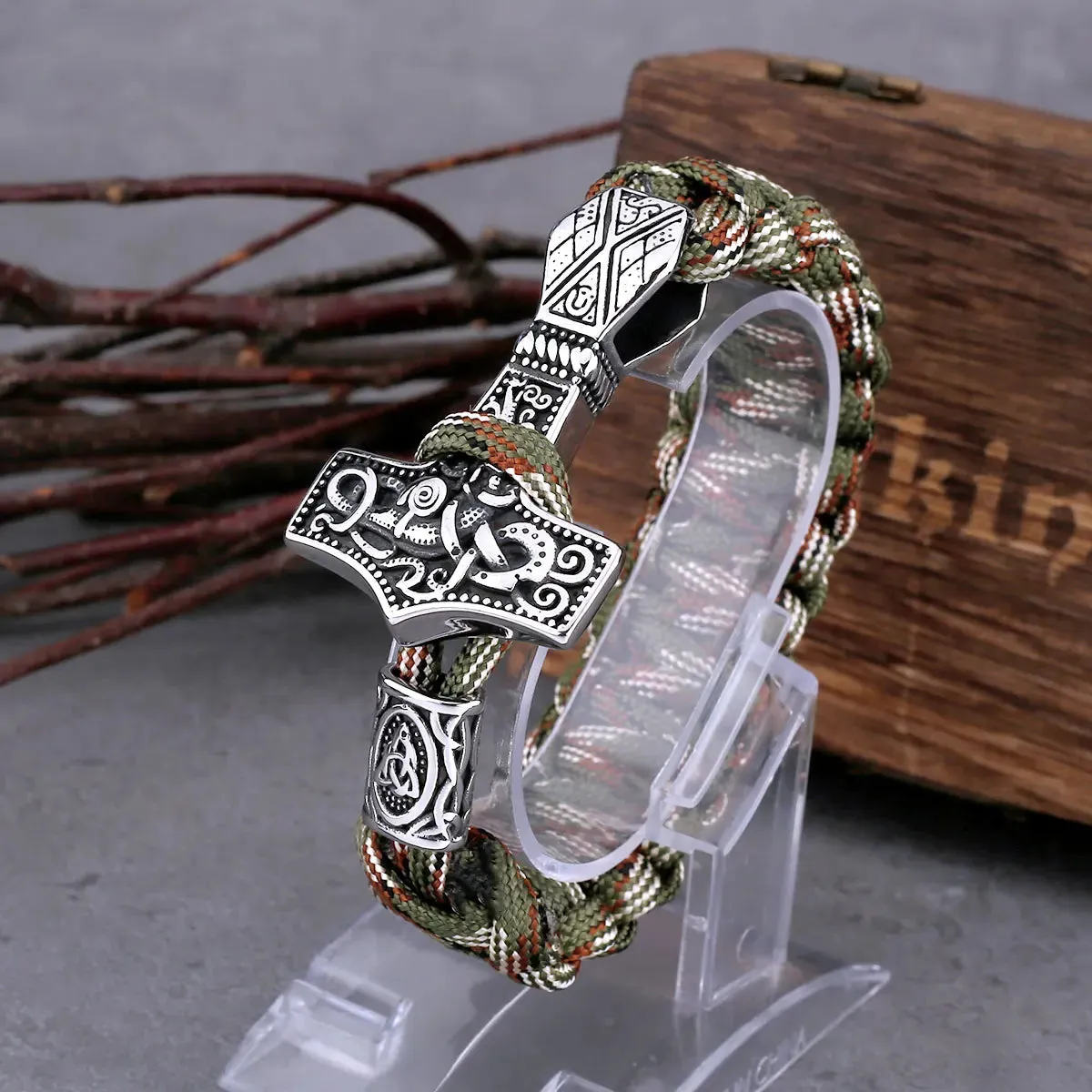 Classic Nordic Thor's Hammer Paracord Viking Bracelet