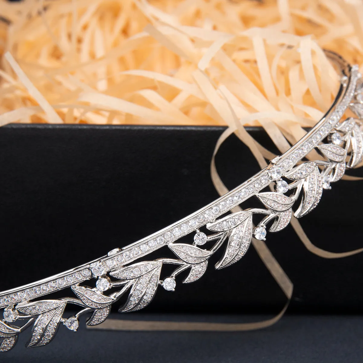 Cubic Zirconia Leaves Headband,Tiara for Wedding, Head Accessories for Girl CH10391