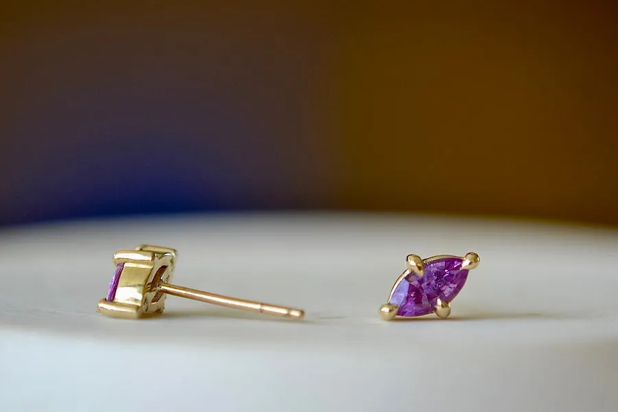 Eagle Claw Stud Earrings in Purple Sapphire