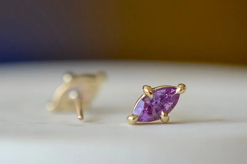 Eagle Claw Stud Earrings in Purple Sapphire