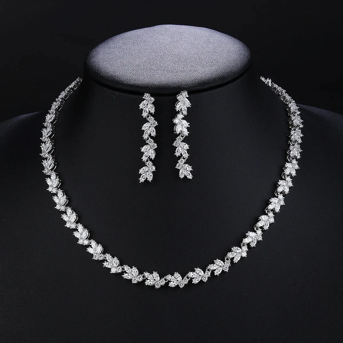 Exquisite Cubic Zirconia Wedding Party Jewelry Set Leaves Shape High Quality CZ Bridal Necklace Earring CN10529