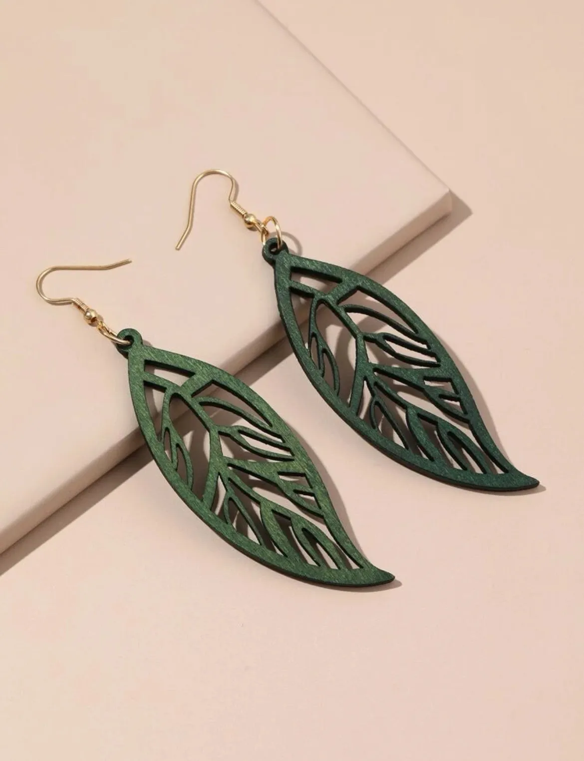 Green Hollow Feather Shaped Earrings