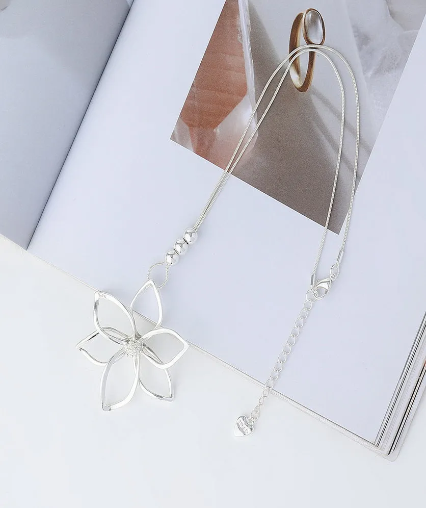 Long Sweater Necklace for Women Pendant Necklace Hollow Out Flower