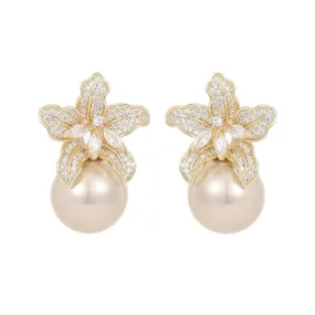 Pre Order:  Retro Lily Flower Pearl Earrings