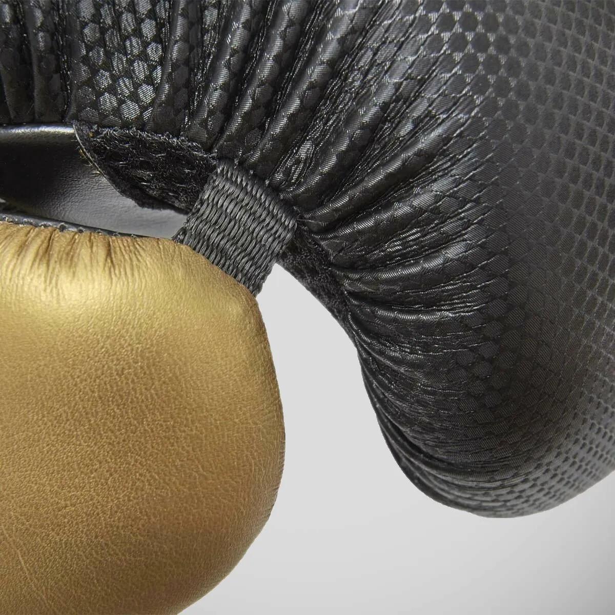 Reebok 4ft Punch Bag and Boxing Gloves Black/Gold