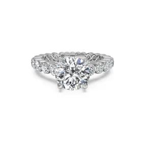 Shared-Prong Round Brilliant Diamond Engagement Ring