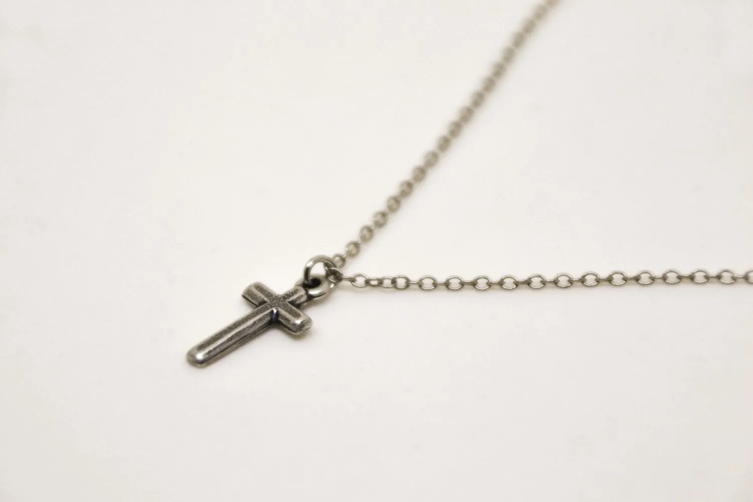 Silver plated cross necklace for men, stainless steel chain