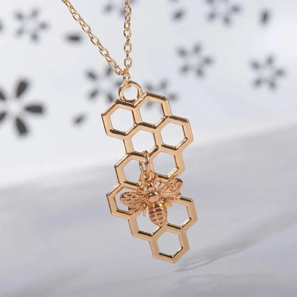 Vertical Honeycomb Pendant With Bee And Chain