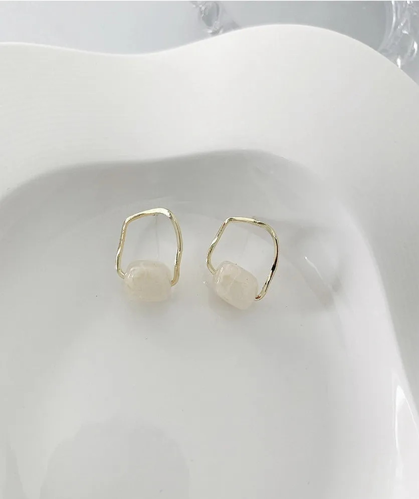 Vintage Resin Stud Earrings Geometric Imitation Natural Stone Gold Plated