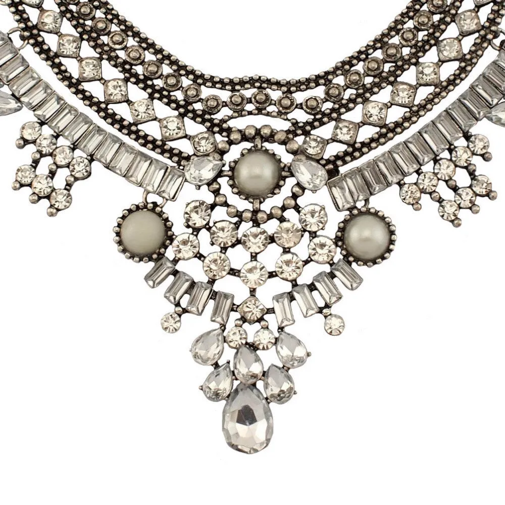 Women Vintage Necklaces Indian Jewelry Ethnic Antique Silver Metal Rhinestones Choker Collar Statement Necklaces & Pendants